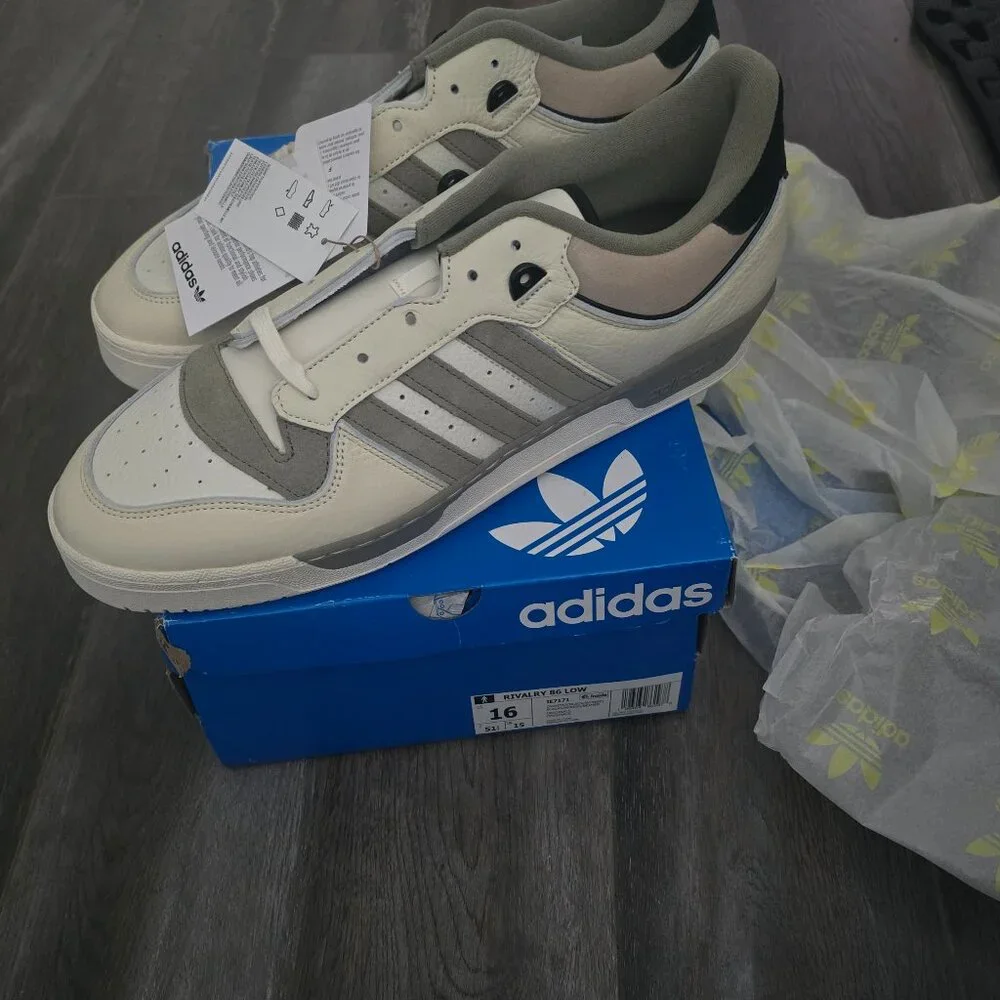 Mens Adidas Rivalry 86 Low - Picture 11 of 13